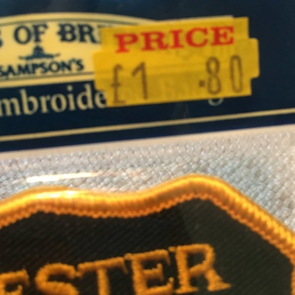 NWT "Chester Cathedral" Souvenir Embroidered Badge - Picture 4 of 4